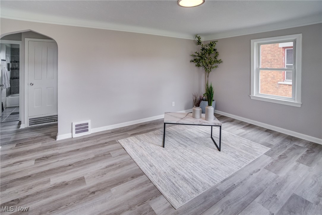21411 Clare Avenue, Maple Heights, Ohio image 3