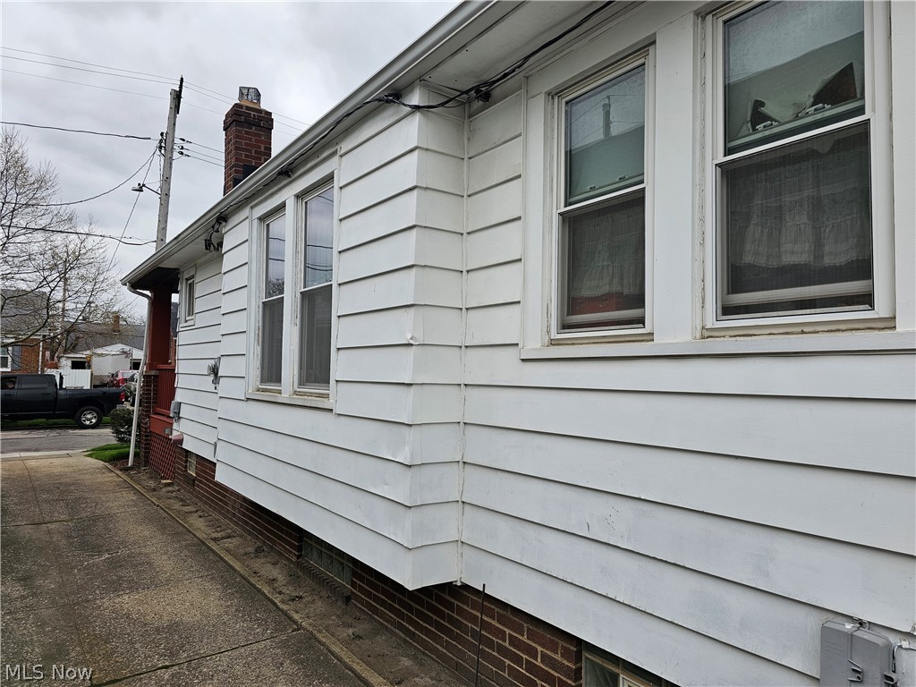 19615 Mohawk Avenue, Cleveland, Ohio image 5