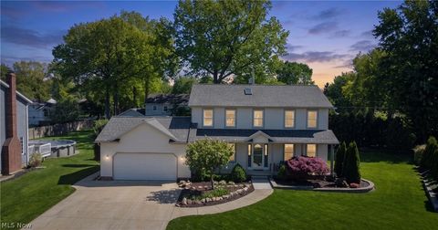 Photo of 7392 Churchill Square, Mentor, OH 44060 (MLS # 5210465)