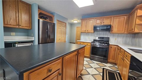 Tiny photo for 7392 Churchill Square, Mentor, OH 44060 (MLS # 5210465)