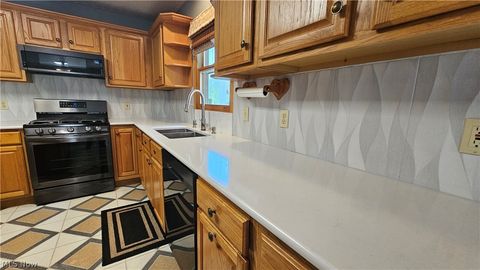 Tiny photo for 7392 Churchill Square, Mentor, OH 44060 (MLS # 5210465)