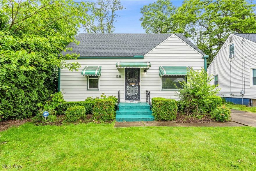 1226 Greenwood Ave, Akron - Spacious 3 bed 1.5 bath single family home! //

$ 1300 rent / $ 1300 deposit //
$55 application fee per adult //
1-2 pets OK in this unit. After application pre-approval, a PetScreening is required for any animals to proceed with one of our properties; a PetScreening affidavit is still required if you have no pets. (Some breed restrictions apply per HUD guidelines). //
NO SMOKING //
1 time $169 non-refundable set up fee paid at lease signing //

$30/month required resident benefit package; can include personal property/liability insurance for an additional $5/month for $35/month total. //

After application Pre-Approval 1 applicant per household application is required to fill out a PetScreening application, before being about to proceed with placing a Reservation Fee for one of our properties. You will receive a pre-approval for your application and in order to proceed, the PetScreening is required. Even if you have NO pets - this application must be filled out. One time, non-refundable pet fee of $250-600 per animal applies to all pets & must be paid before or when you pay your first month rent. (No fee for qualified assistance animals). //

Our application is processed through secure site: Findigs, and they require ID and income verification. Without this, your application will not be processed. They offer 24/7 chat support on their application directly if you have any questions. //

BEDROOMS: 3 //
BATHROOMS: 1.5 //
APPLIANCES PROVIDED: N/A //
UTILITIES / RESIDENT RESPONSIBILITY: Residents are responsible for all utilities including: water/sewer/trash, gas & electric and are responsible to maintain lawn care maintenance & snow removal. //

Serious inquiries only.