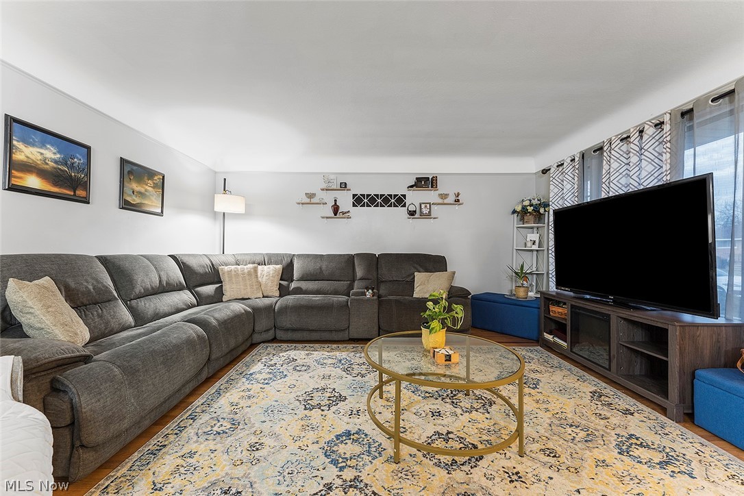 Abe Pickus Resub - Residential