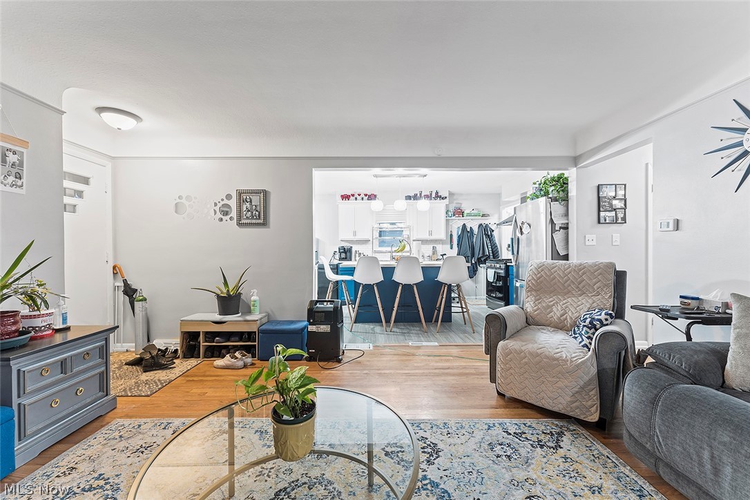 Abe Pickus Resub - Residential