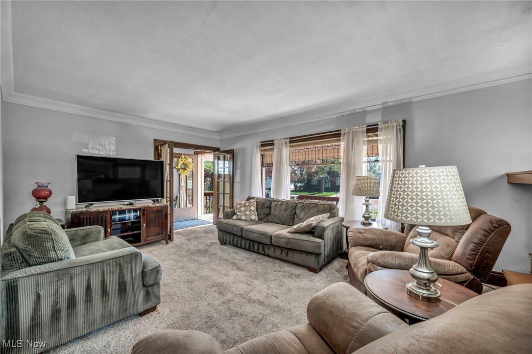4762 S Hills Drive, Cleveland, Ohio image 6