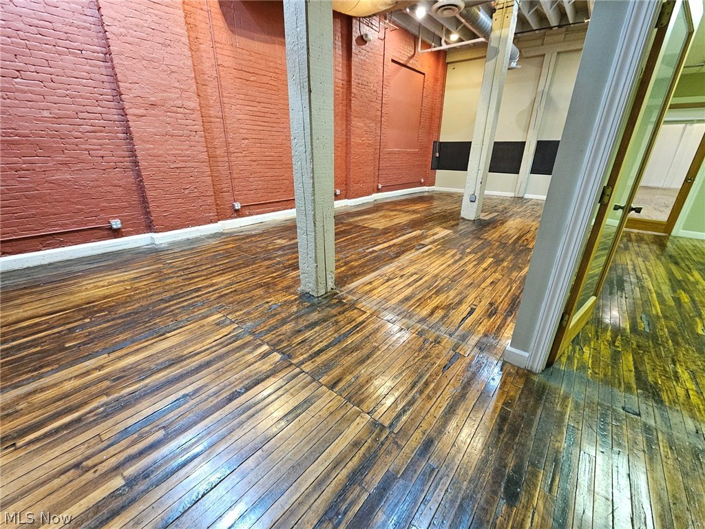 Loftworks Condo Ph 1 - Residential