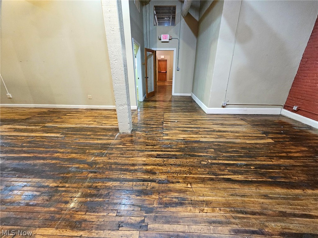 Loftworks Condo Ph 1 - Residential