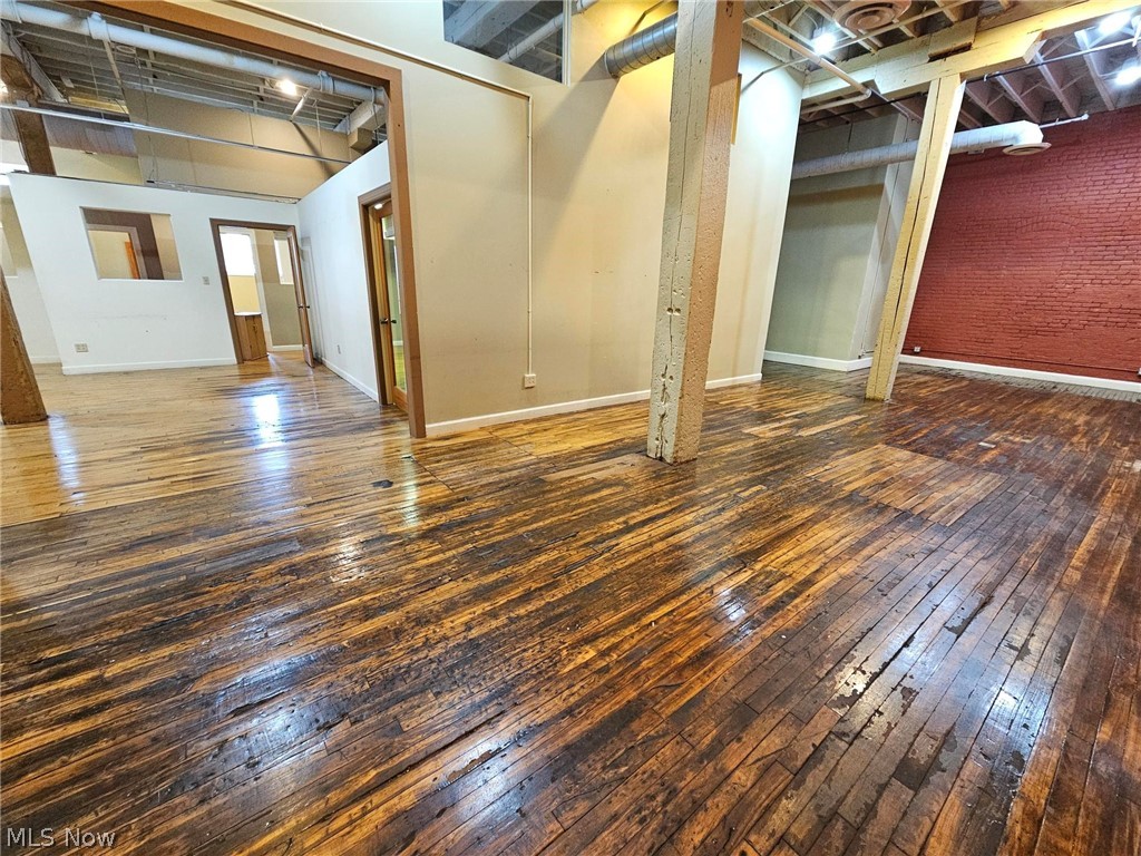 Loftworks Condo Ph 1 - Residential
