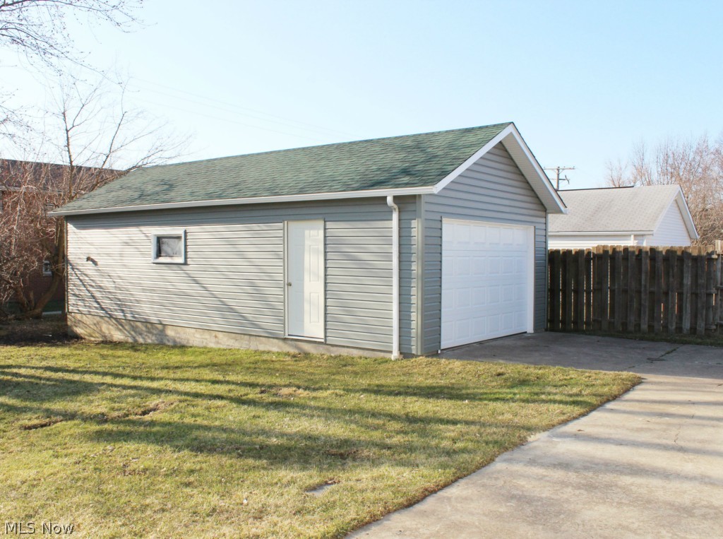 Sheldon Mdws 01 - Residential