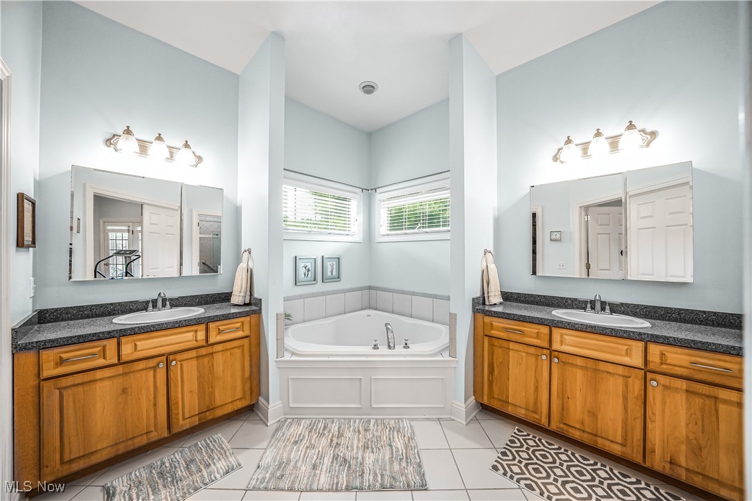 Rolling Mdws - Residential