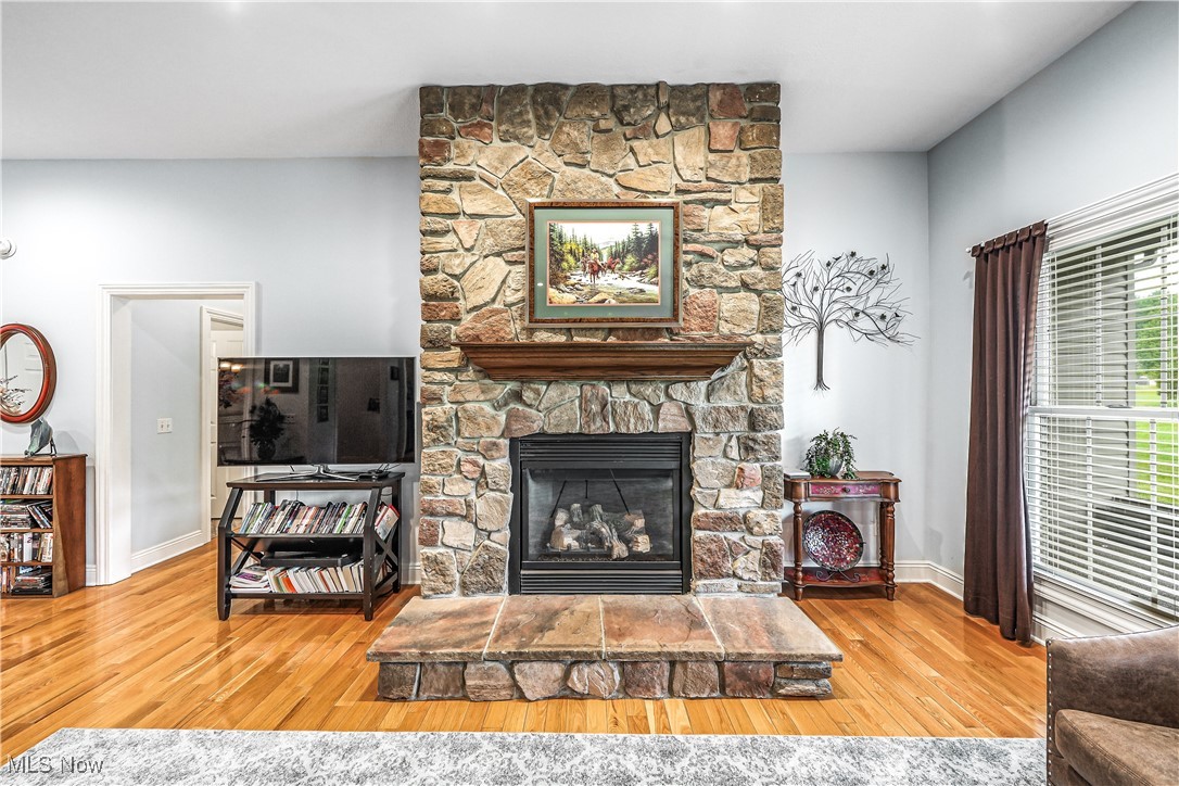 Rolling Mdws - Residential