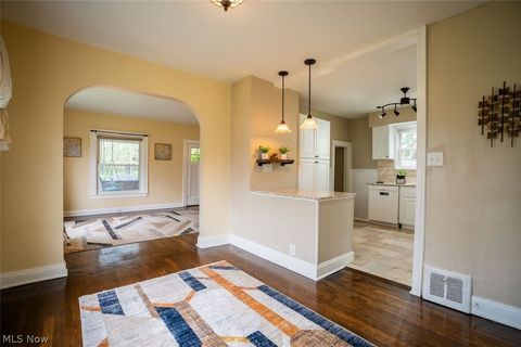 Tiny photo for 3390 Charles Street, Cuyahoga Falls, OH 44221 (MLS # 5203356)