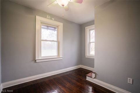 Tiny photo for 3390 Charles Street, Cuyahoga Falls, OH 44221 (MLS # 5203356)