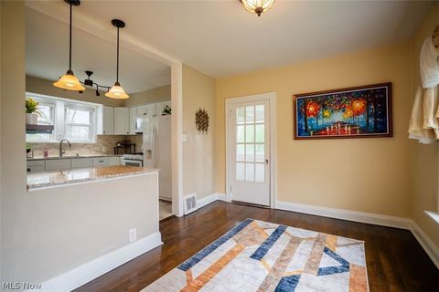 Tiny photo for 3390 Charles Street, Cuyahoga Falls, OH 44221 (MLS # 5203356)