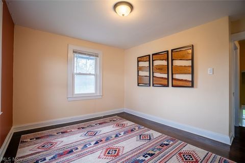 Tiny photo for 3390 Charles Street, Cuyahoga Falls, OH 44221 (MLS # 5203356)