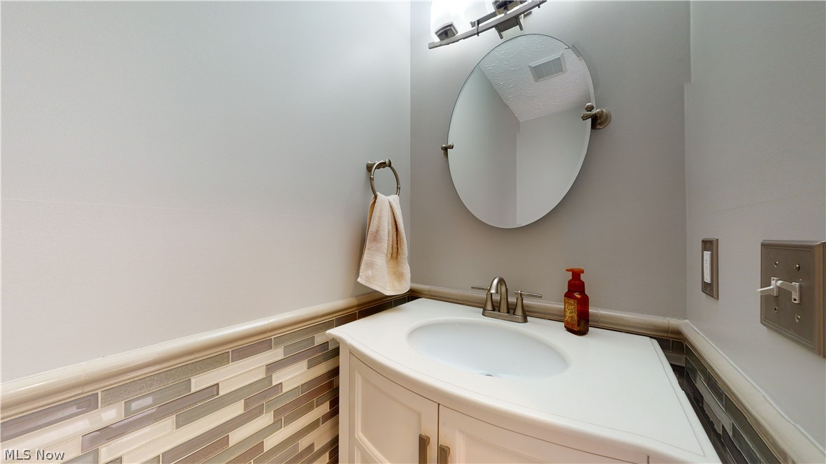 Pine Ridge Estate - Residential