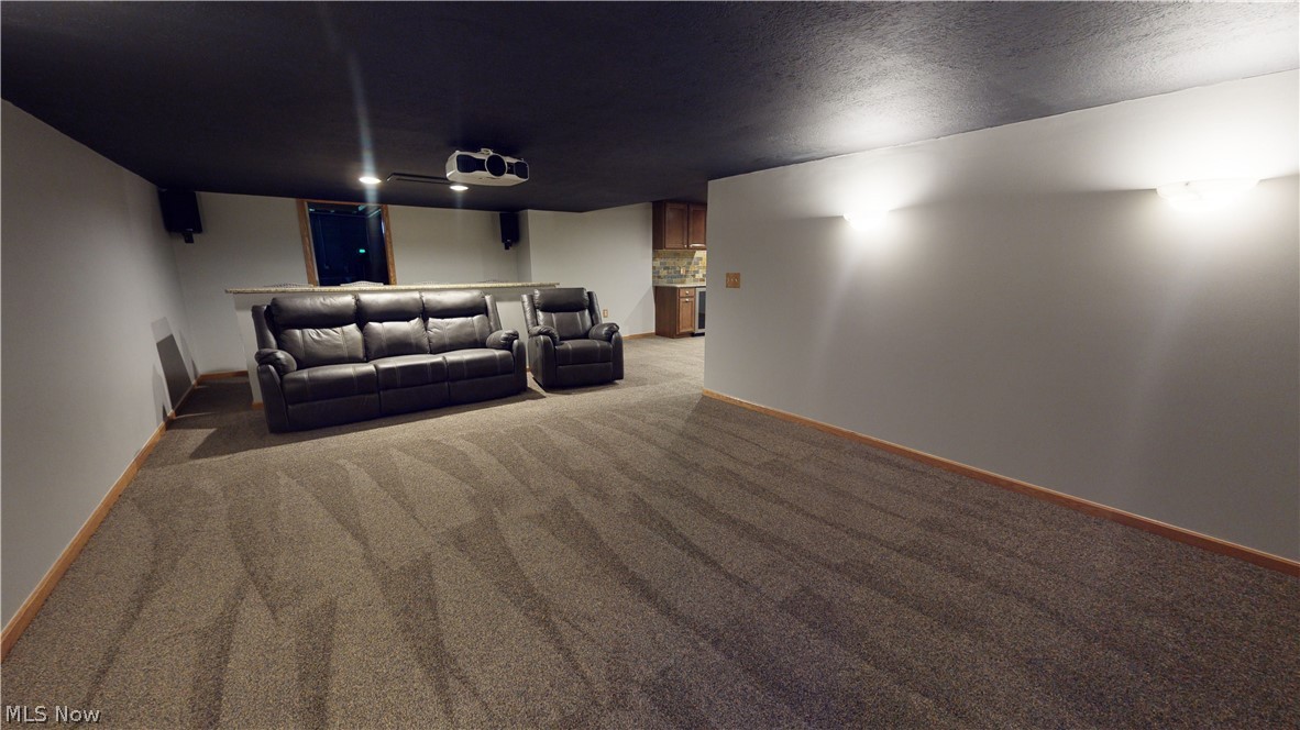 Pine Ridge Estate - Residential