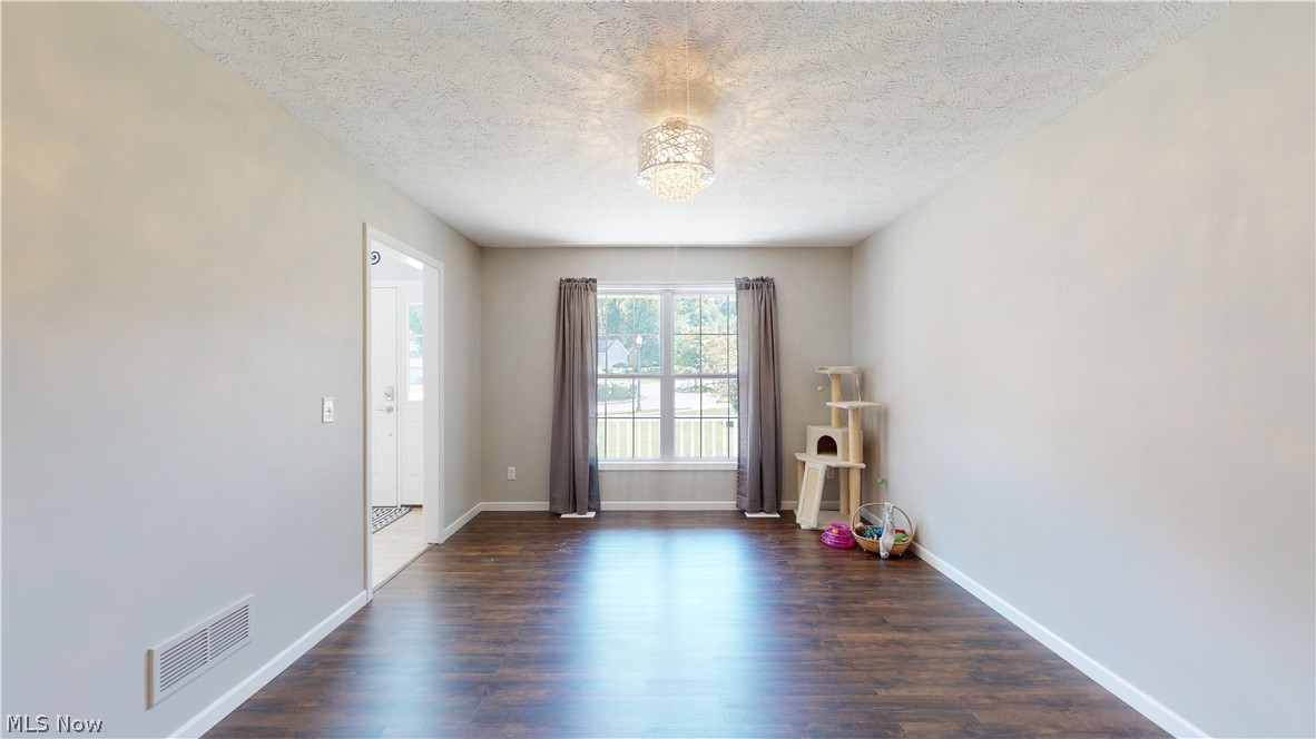 Pine Ridge Estate - Residential