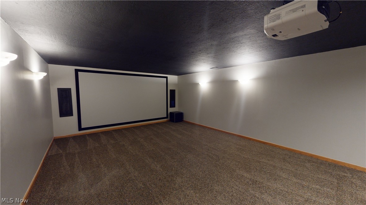 Pine Ridge Estate - Residential