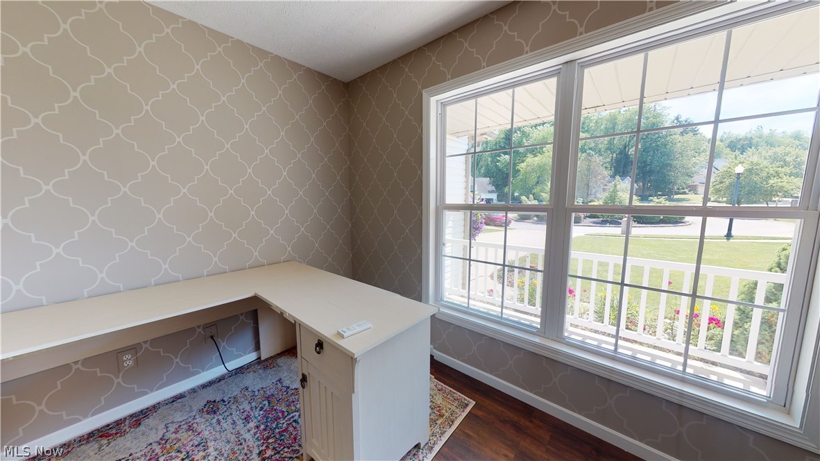 Pine Ridge Estate - Residential