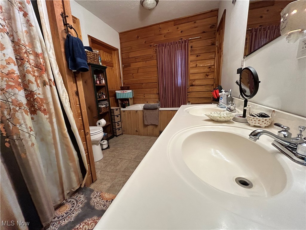 2886 Ossia Road, Duck, West Virginia image 12