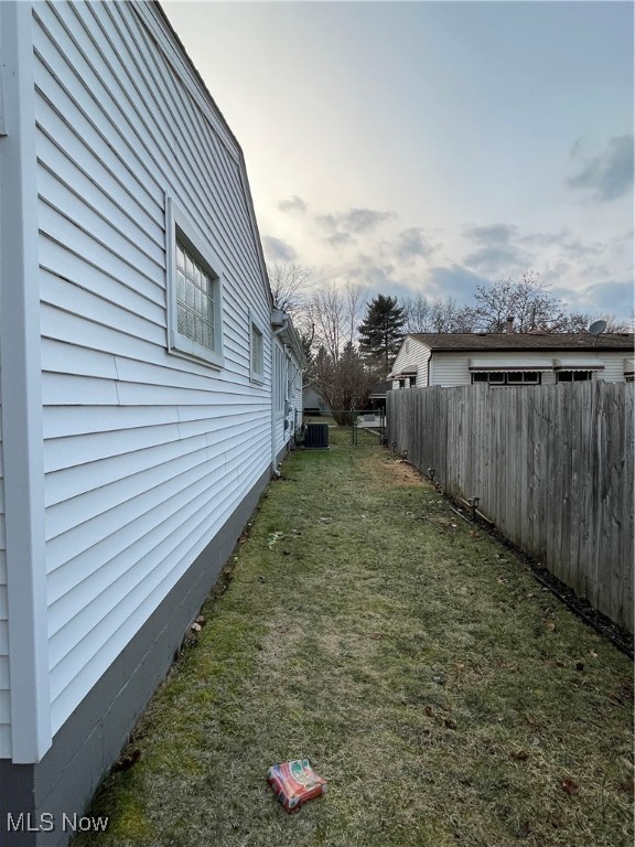 859 Sutherland Avenue, Akron, Ohio image 20