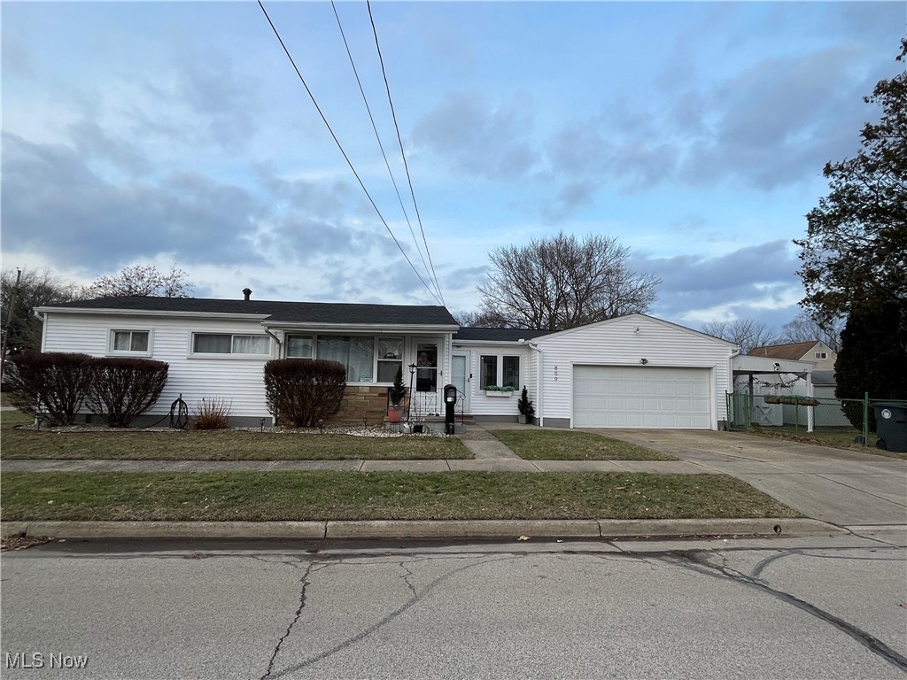 859 Sutherland Avenue, Akron, Ohio image 1