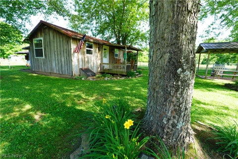 Homes For Sale - 173 W Apple Blossom Way<br/> Elizabeth, WV 26143