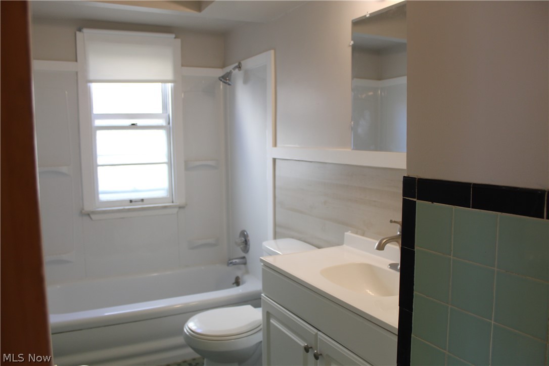 Garfield Park - Residential Lease