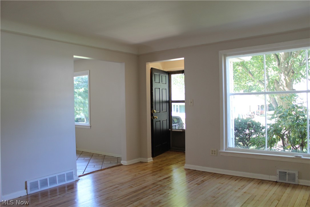 Garfield Park - Residential Lease