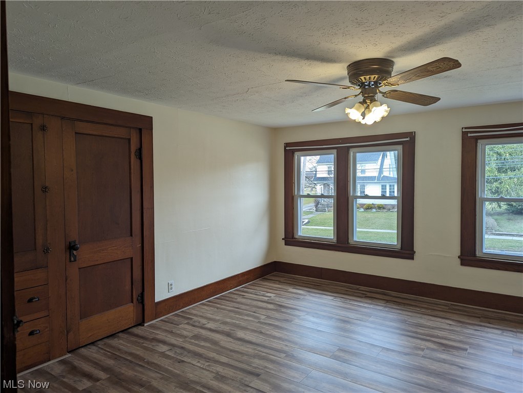 Village/Middlefield - Residential Lease