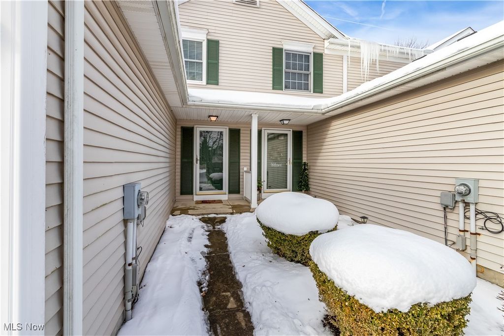 Photo of 1744 Maxwell Boulevard, Brunswick, OH 44212 (MLS # 5177753)