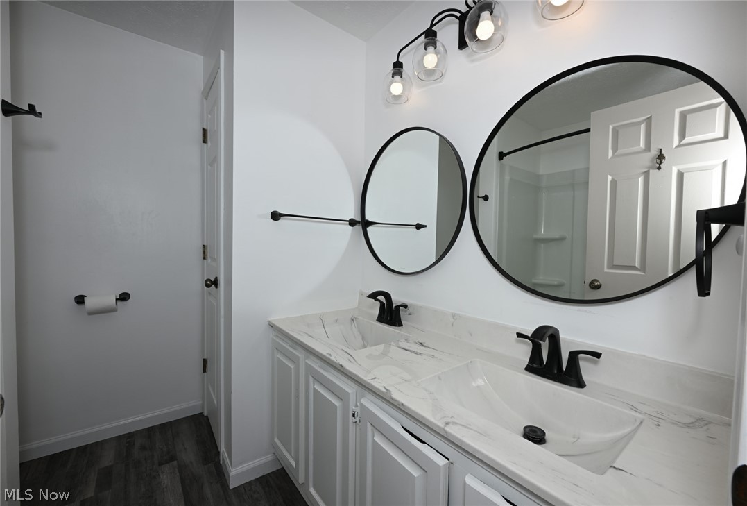 Williamsburg Village Estates - Residential