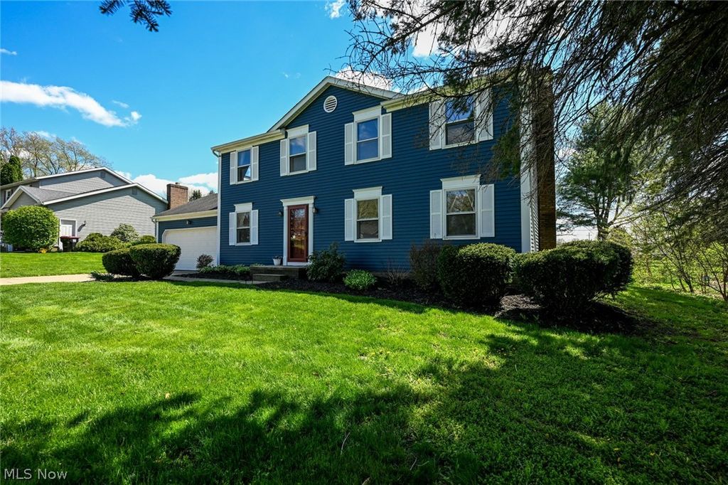 Photo of 1800 Spotswood Street NW, Uniontown, OH 44685 (MLS # 5202839)