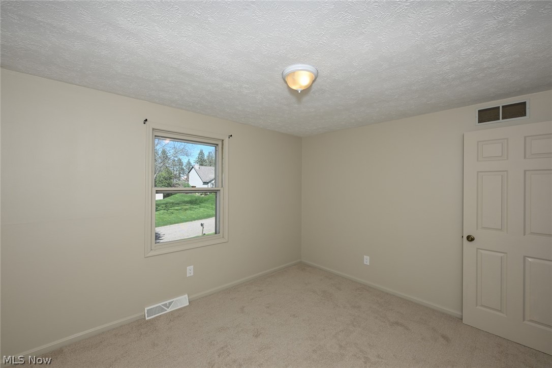 Williamsburg Village Estates - Residential