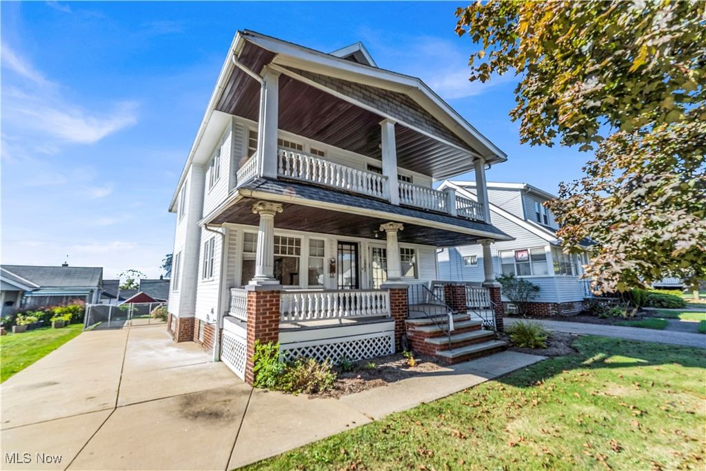 Photo of 4654 E 93rd Street #1/DN, Garfield Heights, OH 44125 (MLS # 5168162)