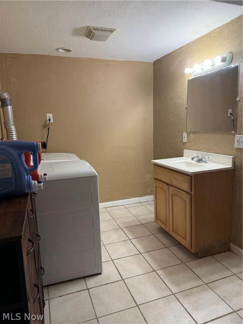 Tiny photo for 6206 Downs Road NW, Warren, OH 44481 (MLS # 5239381)
