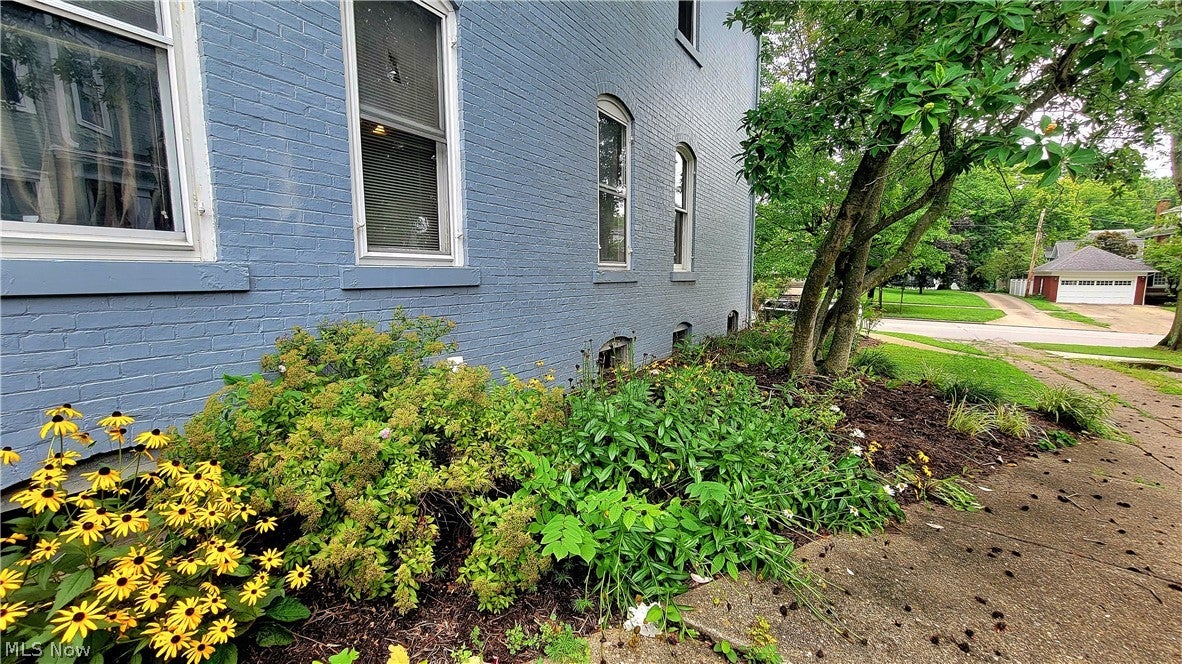 207 Washington Street