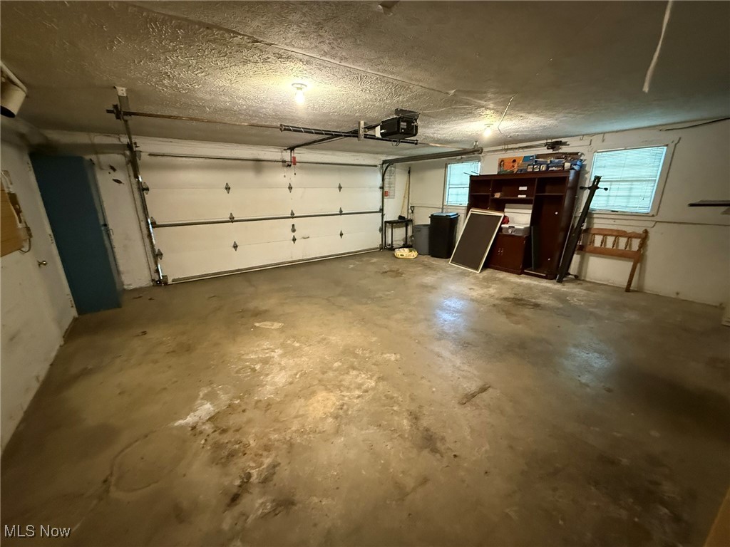 475 Lockport Avenue, New Philadelphia, Ohio image 27