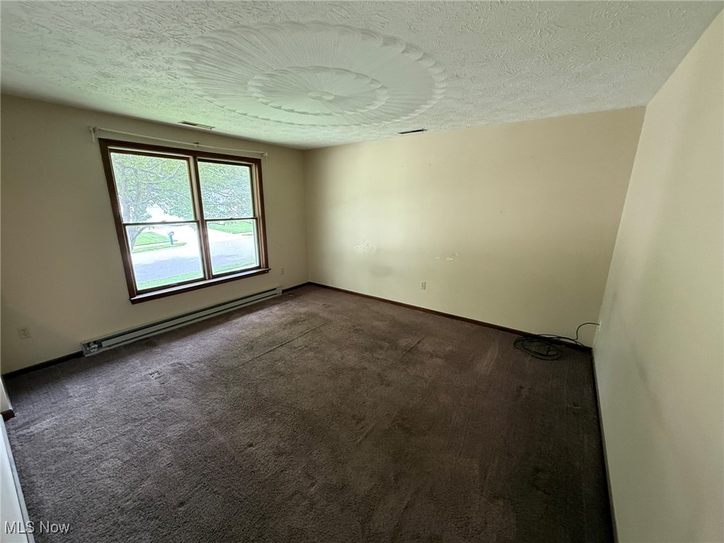 475 Lockport Avenue, New Philadelphia, Ohio image 3