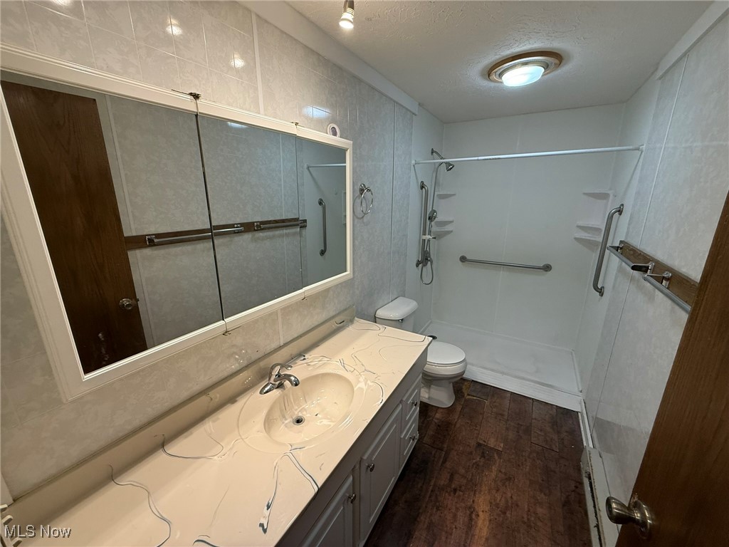 475 Lockport Avenue, New Philadelphia, Ohio image 10