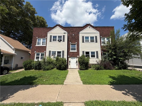 Multifamily For Sale - 3550 Seymour Avenue<br/> Cuyahoga County, Cleveland, OH 44113