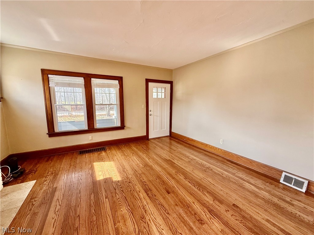 364 N Chillicothe Road