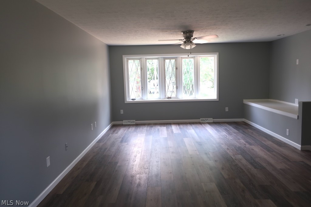 Arrowhead Beach 01 - Residential