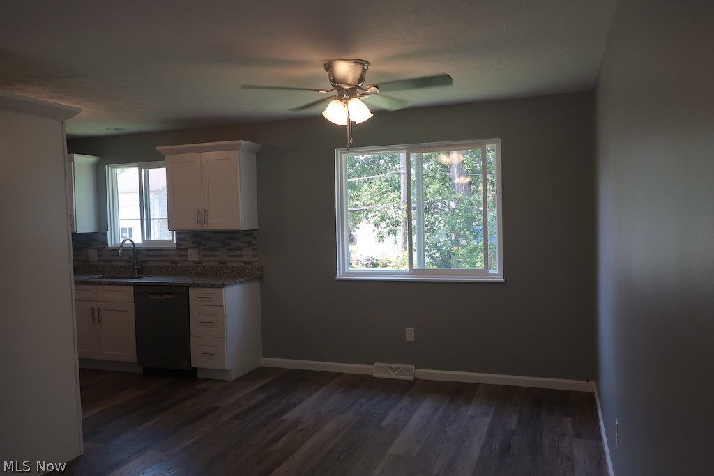 Arrowhead Beach 01 - Residential