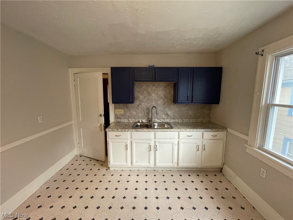 Sanda - Residential Lease