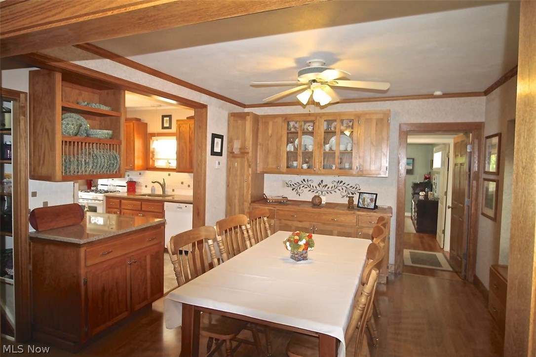 Akron Gardens - Residential