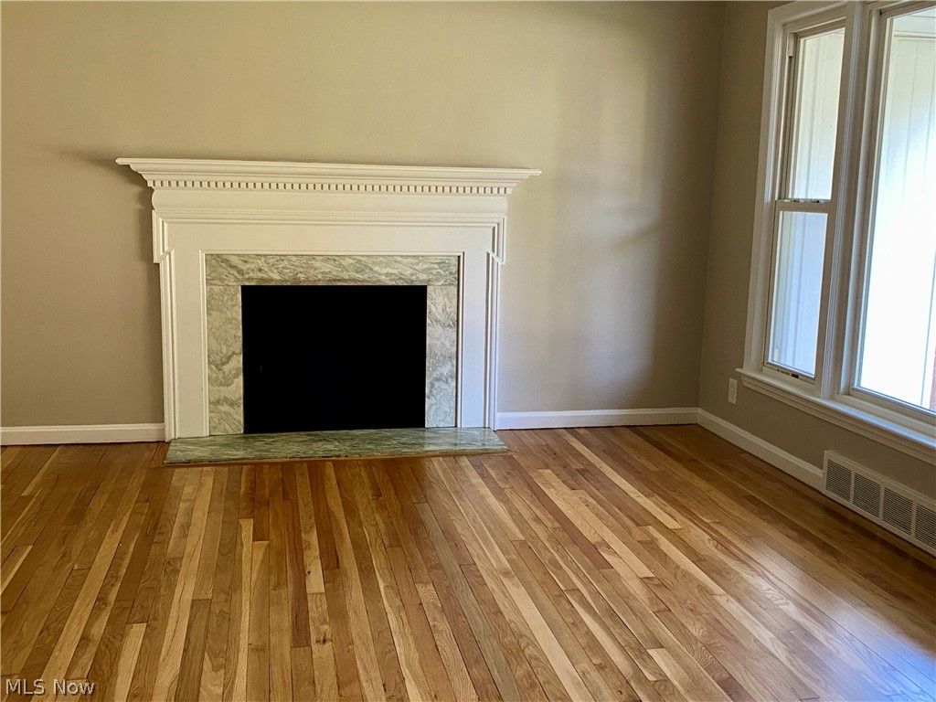 Photo of 23710 E Baintree Road, Beachwood, OH 44122 (MLS # 5196696)