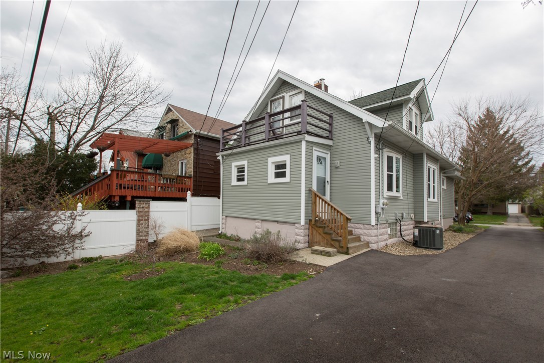 Bayes - Residential Income