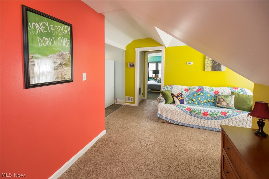 Bayes - Residential Income